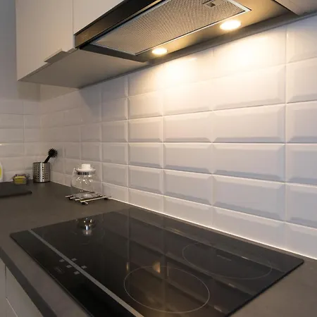 Apartment Location On Main Square P4you Pl